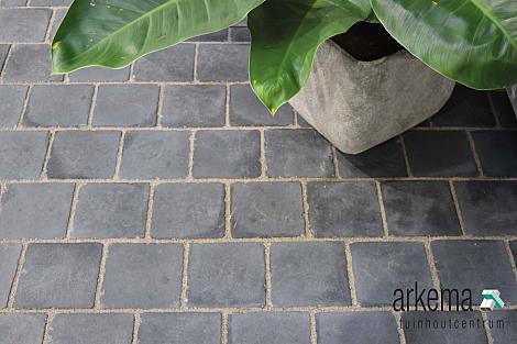 RUSTIC 15,5X15,5X6 BELGIAN BLUE