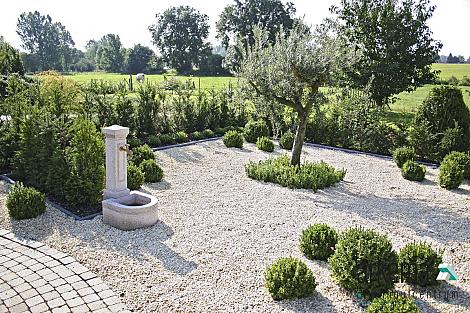 CARRARA ROND 16-25MM 25KG