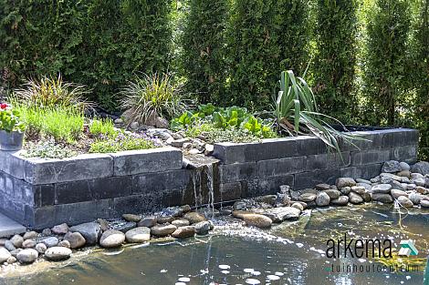 BLOCKSTONE BLACK 15X15X60CM *KP*