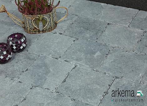VIETNAM BLAUW 15X15X2,5 GETROMMELD