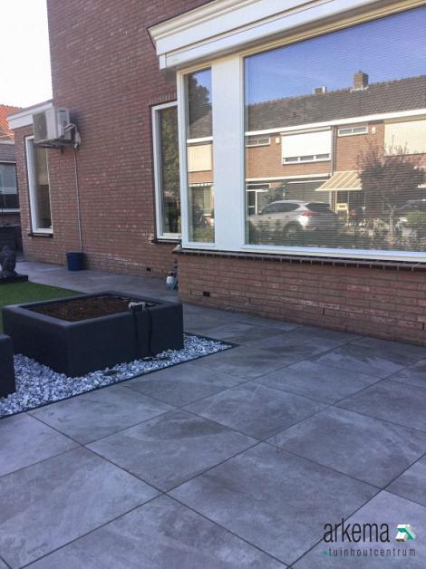 *CERASUN BLACK SLATE MUSTANG 60x60x4cm