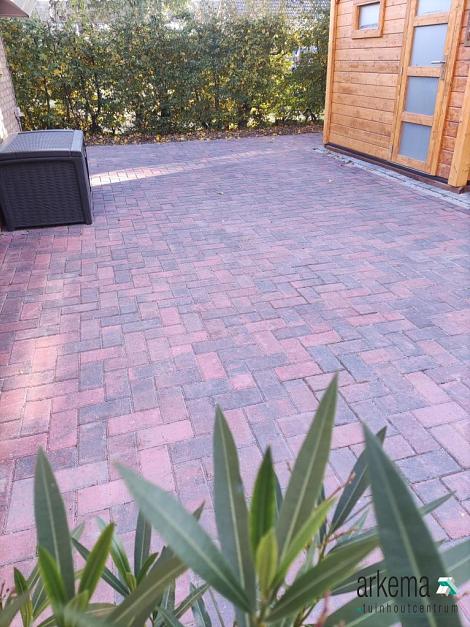 Betonstraatsteen 6 cm rood/zwart komo