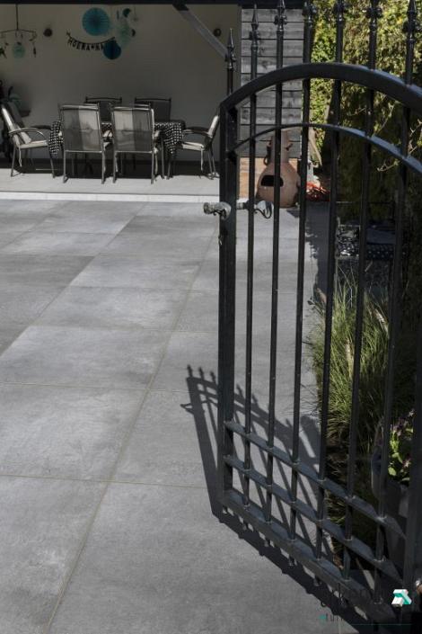 *KERAM. CEMENTO GRIGIO 80X80X2CM